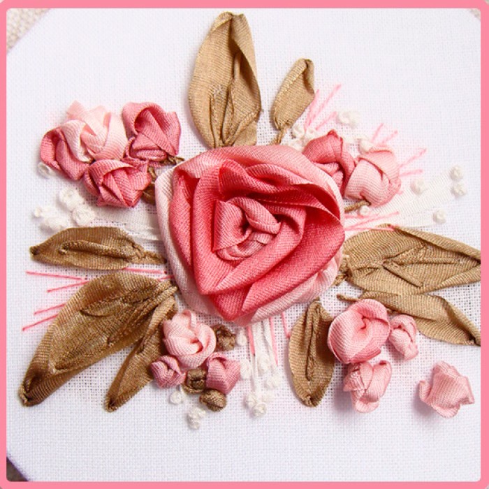 ribbon embroidery for beginners https://owl-crafts.com/image/cache/catalog/ribbon-kits-all/RE beginners/petit-rose--kit-beginners-700x700.jpg